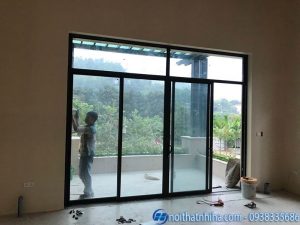 Lắp cửa kính giá rẻ tại Hòa Bình