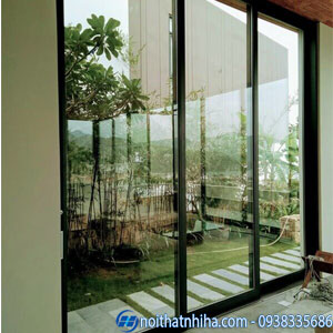 Cửa đi mở trượt 3 cánh nhôm Xingfa