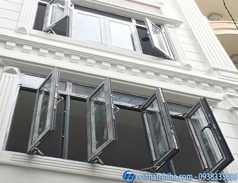 Mẫu lắp đặt cửa sổ mở quay 4 cánh nhôm Xingfa tại Tây Hồ Hà Nội